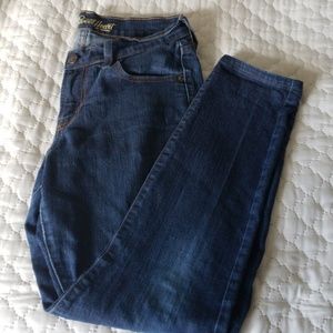 ❤️5 for $10❤️ Old navy sweetheart jeans